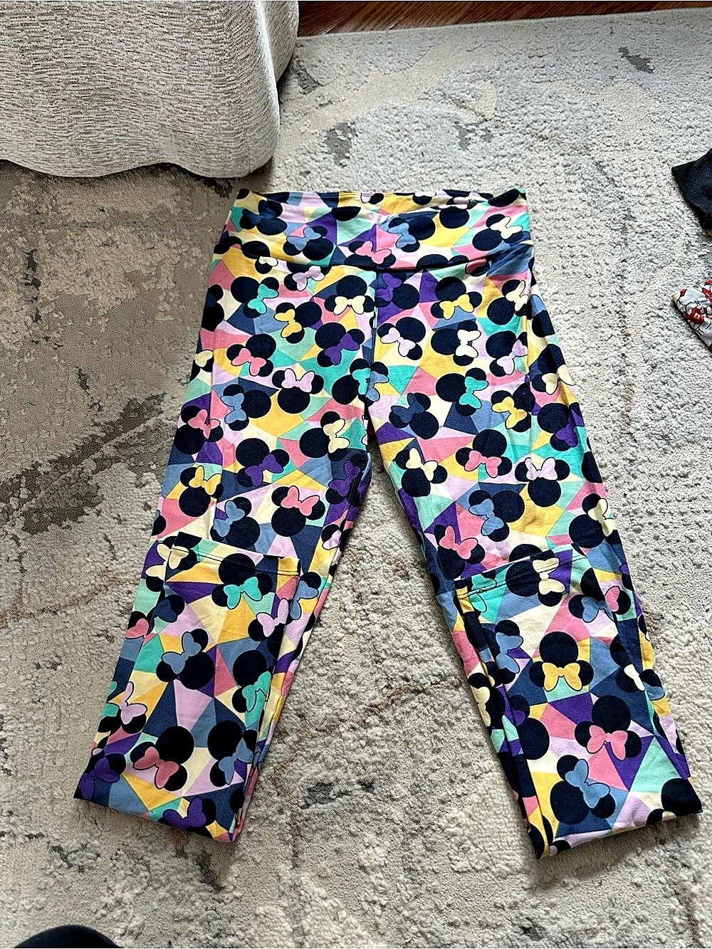 LuLaRoe Disney Minnie Mouse Print Leggings SIZE ONE SIZED
